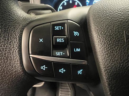 Used 2024 Ford Transit 350 XLT image 32