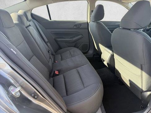 Used 2024 Nissan Altima 2.5 SV image 20