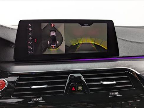 Used 2019 BMW M5 w/ Executive Package image 31