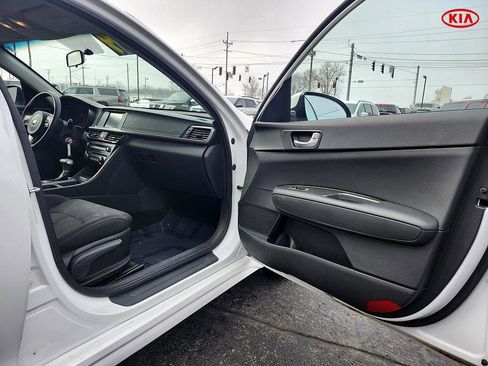 Used 2018 Kia Optima LX w/ Convenience Package image 24
