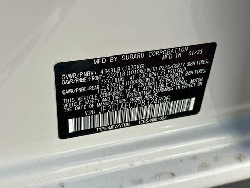 Used 2023 Subaru Crosstrek 2.0i Premium image 34