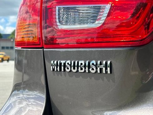 Used 2019 Mitsubishi Outlander Sport AWD image 13