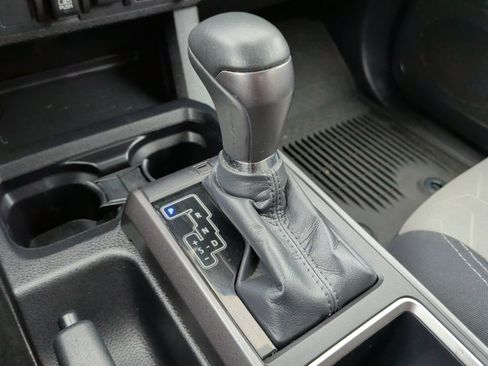 Used 2023 Toyota Tacoma TRD Sport AWD/4WD image 24