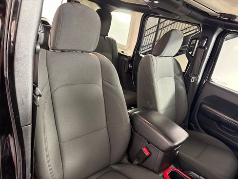 Used 2020 Jeep Wrangler Unlimited Sport AWD/4WD image 24