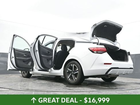 Used 2024 Nissan Sentra SV image 75