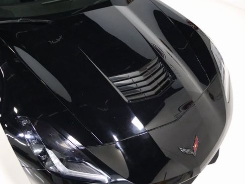 Used 2015 Chevrolet Corvette Z51 2LT w/ 2LT Preferred Equipment Group image 26