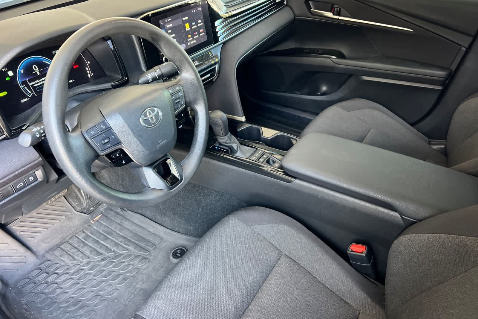Certified 2025 Toyota Camry LE w/ Convenience Package FWD image 9