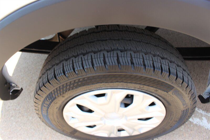 Used 2026 Ford Transit 350 XLT RWD image 34