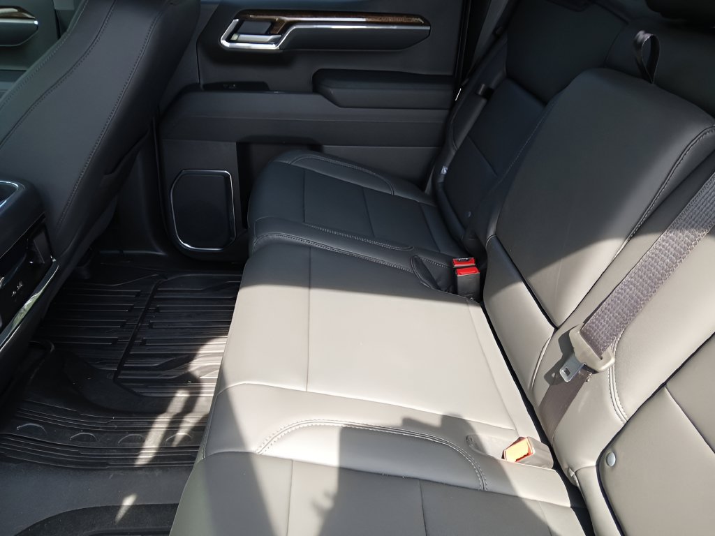 New 2026 GMC Sierra 1500 Elevation w/ Elevation Premium Package AWD/4WD image 19