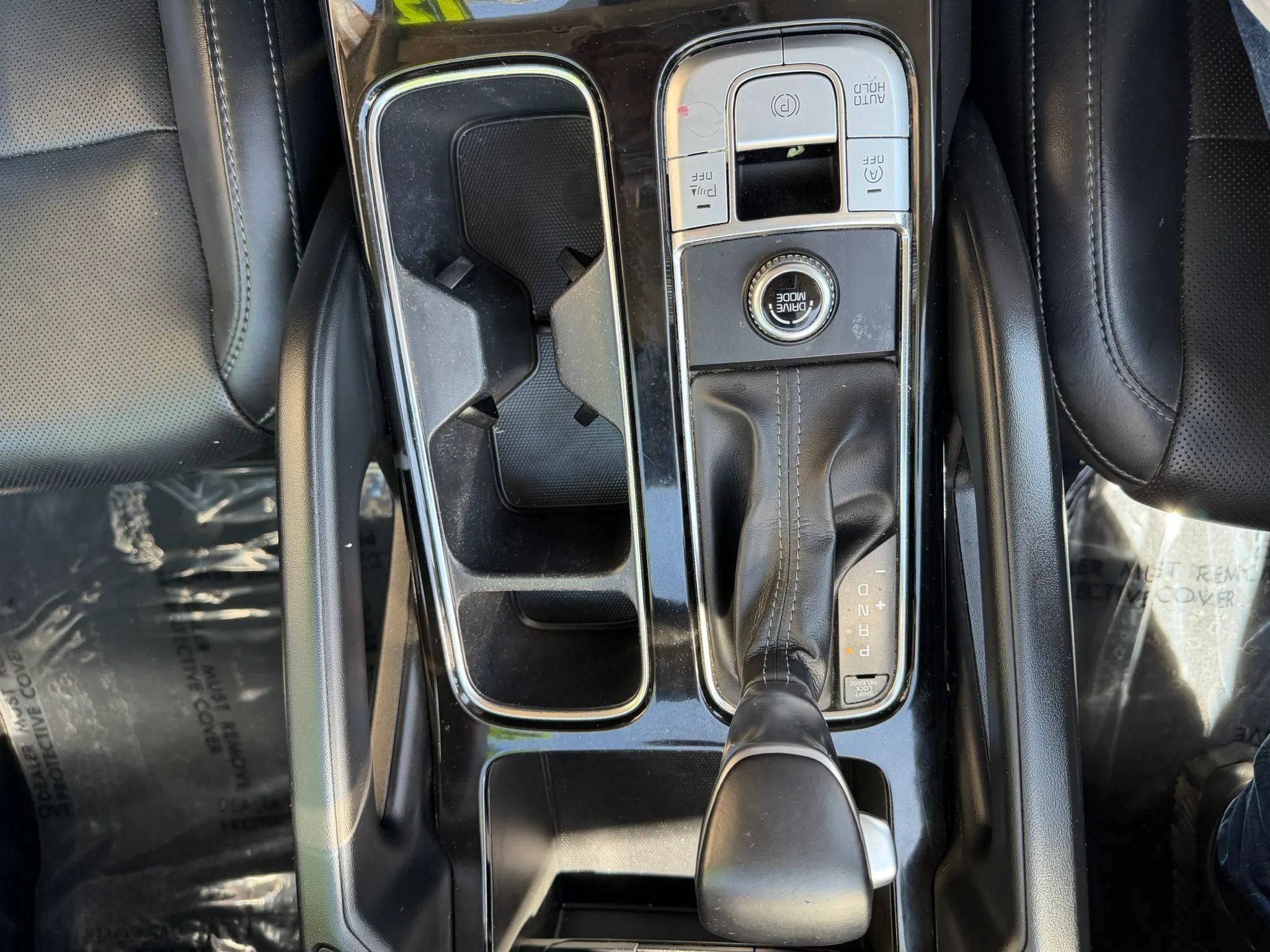 Used 2021 Kia Telluride S FWD image 19