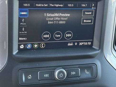 Used 2022 Chevrolet Silverado 1500 Custom w/ LPO, Dark Essentials Package image 10