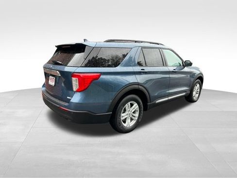 Used 2020 Ford Explorer XLT AWD/4WD image 7