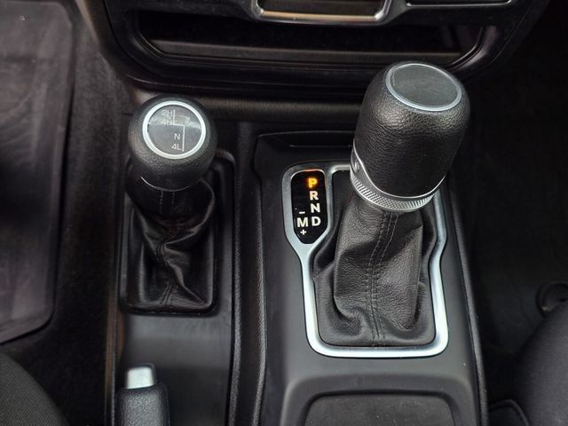 Used 2023 Jeep Wrangler Sport AWD/4WD image 24