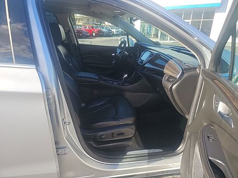 Used 2019 Buick Envision Essence image 16