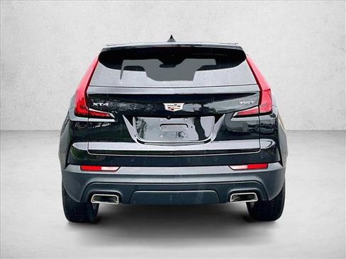 Used 2023 Cadillac XT4 Luxury image 4
