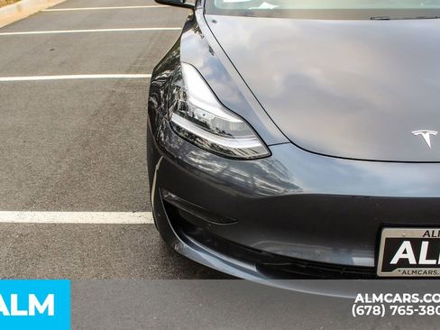 Used 2021 Tesla Model 3 Performance image 12