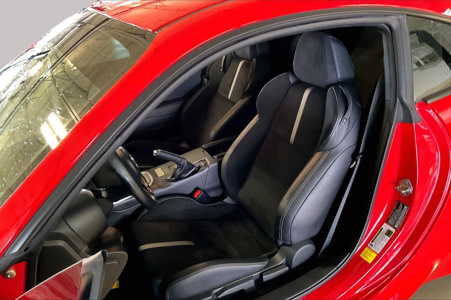 Used 2024 Toyota GR86 Premium RWD image 7