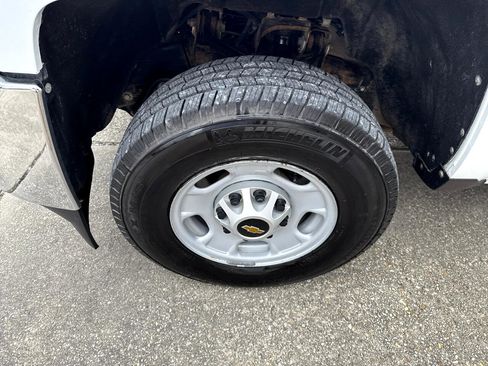 Used 2019 Chevrolet Silverado 2500 W/T w/ WT Convenience Package image 14