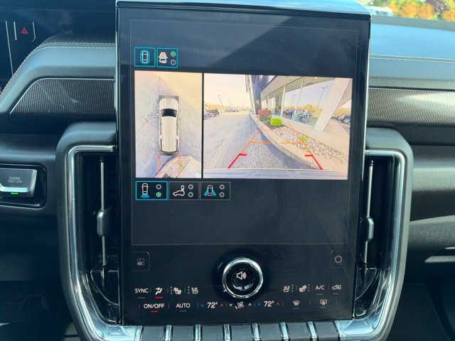 Used 2025 GMC Yukon XL Elevation w/ Technology Package AWD/4WD image 31