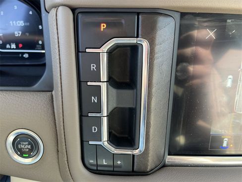 Certified 2024 GMC Yukon Denali image 16