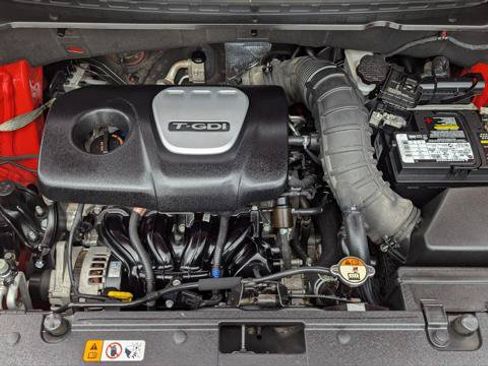 Used 2018 Kia Soul ! w/ Tech Package FWD image 29