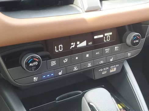 New 2026 Subaru Outback Touring XT AWD/4WD image 31