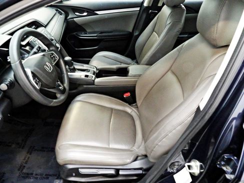 Used 2019 Honda Civic LX image 8