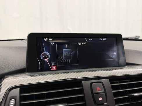 Used 2015 BMW M4 Convertible RWD image 35