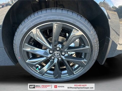 New 2026 Toyota Corolla SE image 18