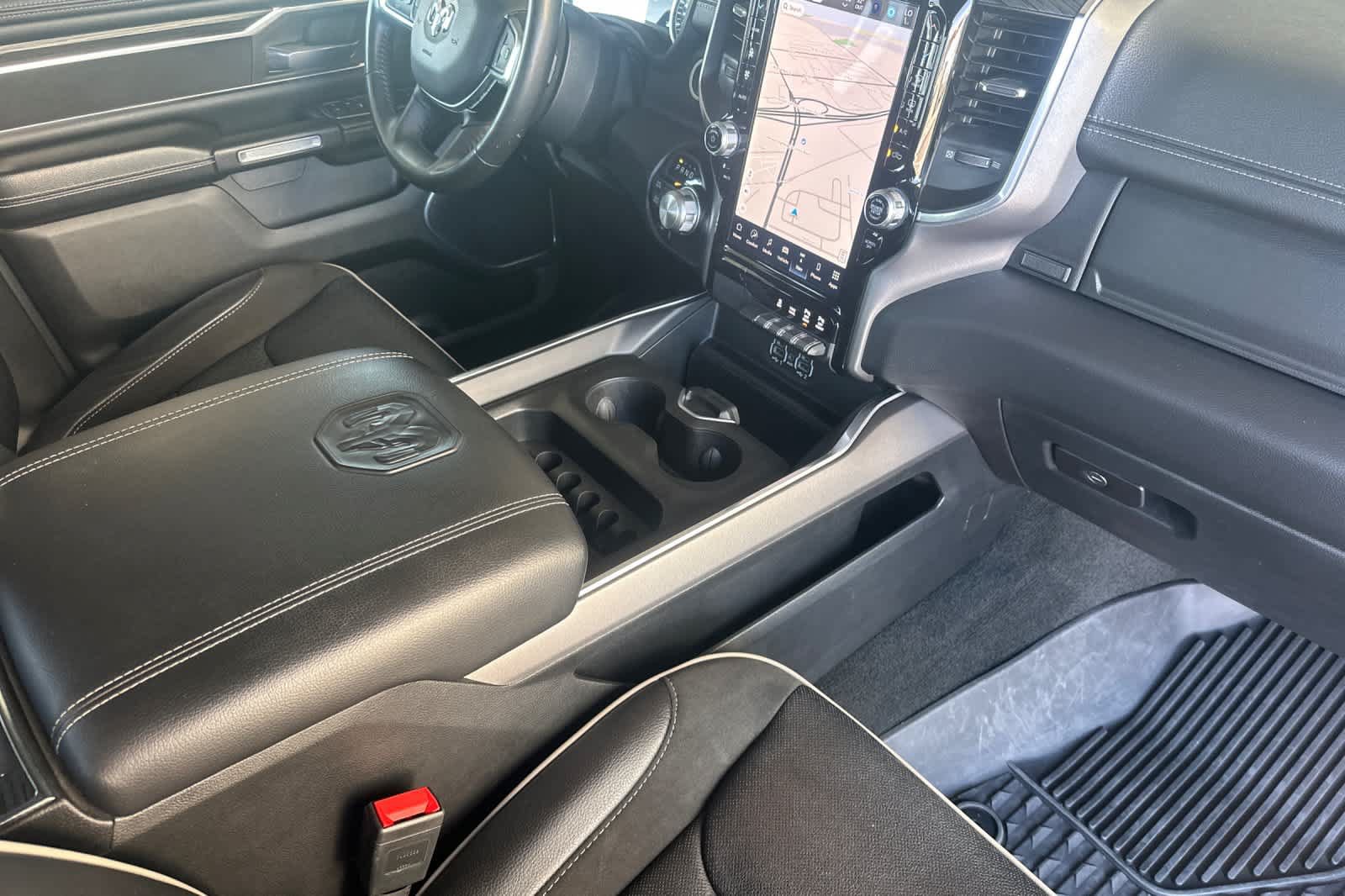 Used 2023 RAM 1500 Laramie AWD/4WD image 15