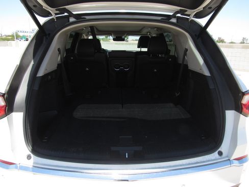 Certified 2024 Acura MDX SH-AWD w/ Technology Package image 12