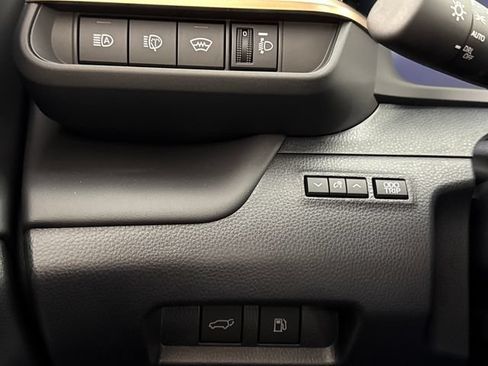 New 2026 Toyota Crown Signia AWD/4WD image 34