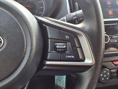 Used 2018 Subaru Crosstrek 2.0i image 17