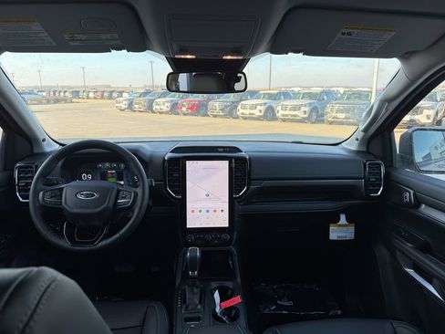 New 2025 Ford Ranger Lariat w/ FX4 Off-Road Package image 20