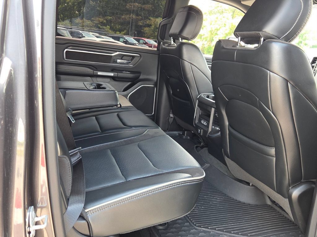 Used 2023 RAM 1500 Laramie AWD/4WD image 14