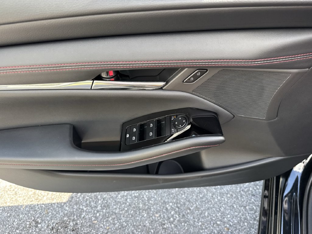 New 2026 MAZDA MAZDA3 Carbon AWD/4WD image 39