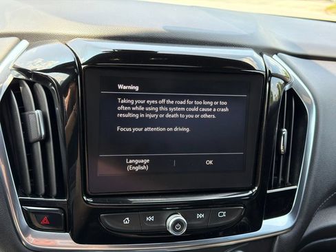 Used 2023 Chevrolet Traverse LT AWD/4WD image 22