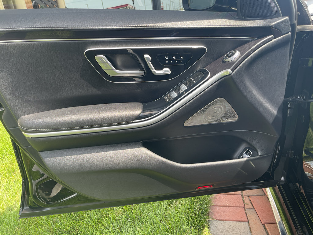 Used 2023 Mercedes-Benz S 500 4MATIC image 18
