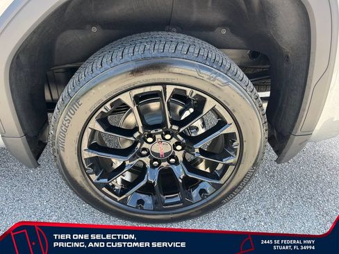 New 2026 GMC Sierra 1500 Denali w/ Technology Package AWD/4WD image 9