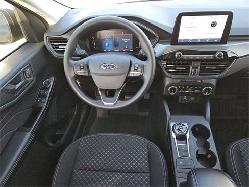 New 2026 Ford Escape Active image 8