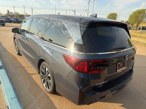 New 2026 Honda Odyssey Elite image 23