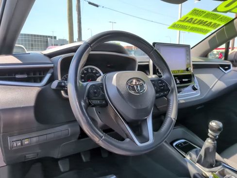 Used 2020 Toyota Corolla SE FWD image 29