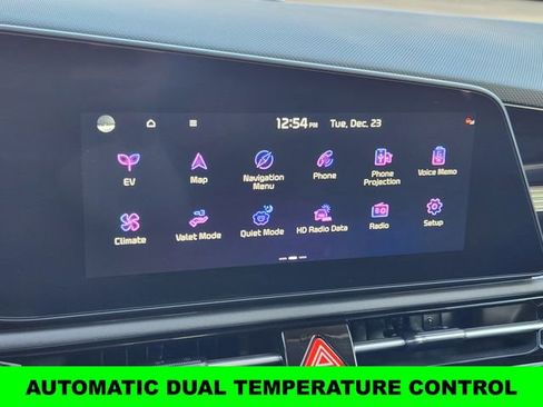 Used 2024 Kia Niro Wave image 17