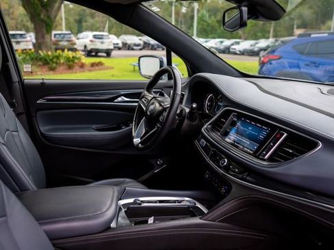 Used 2024 Buick Enclave Essence w/ Sport Touring Edition image 23