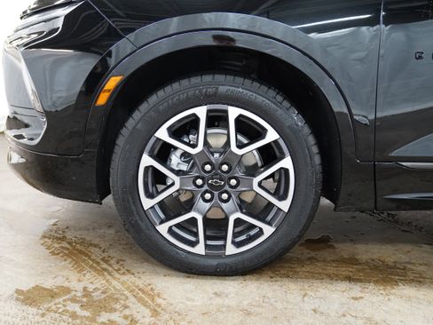 Used 2025 Chevrolet Blazer RS image 15