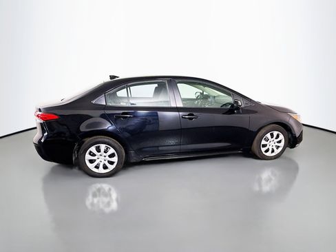 Used 2024 Toyota Corolla LE image 11