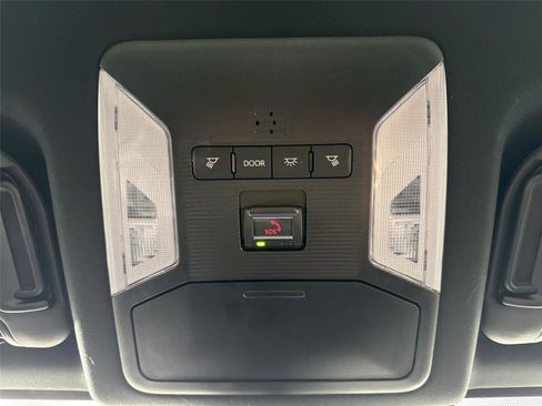 Certified 2024 Toyota RAV4 SE image 6