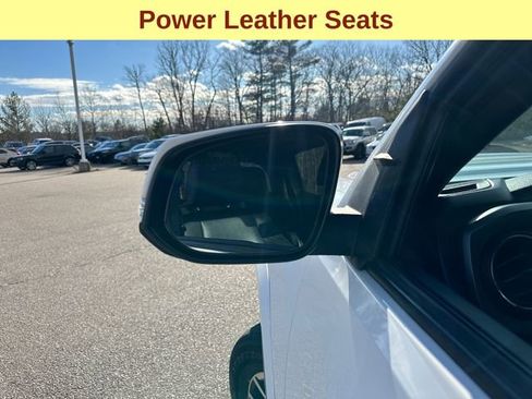 Used 2021 Toyota Tacoma TRD Sport image 10