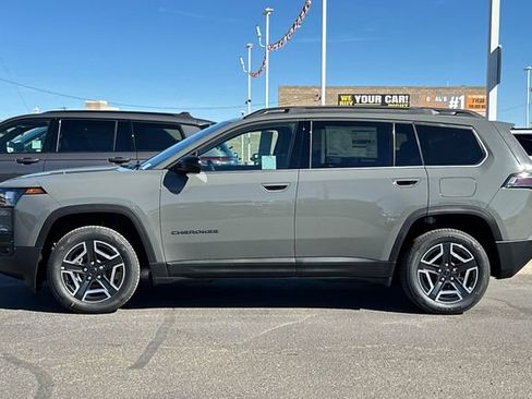 New 2026 Jeep Cherokee Laredo AWD/4WD image 6