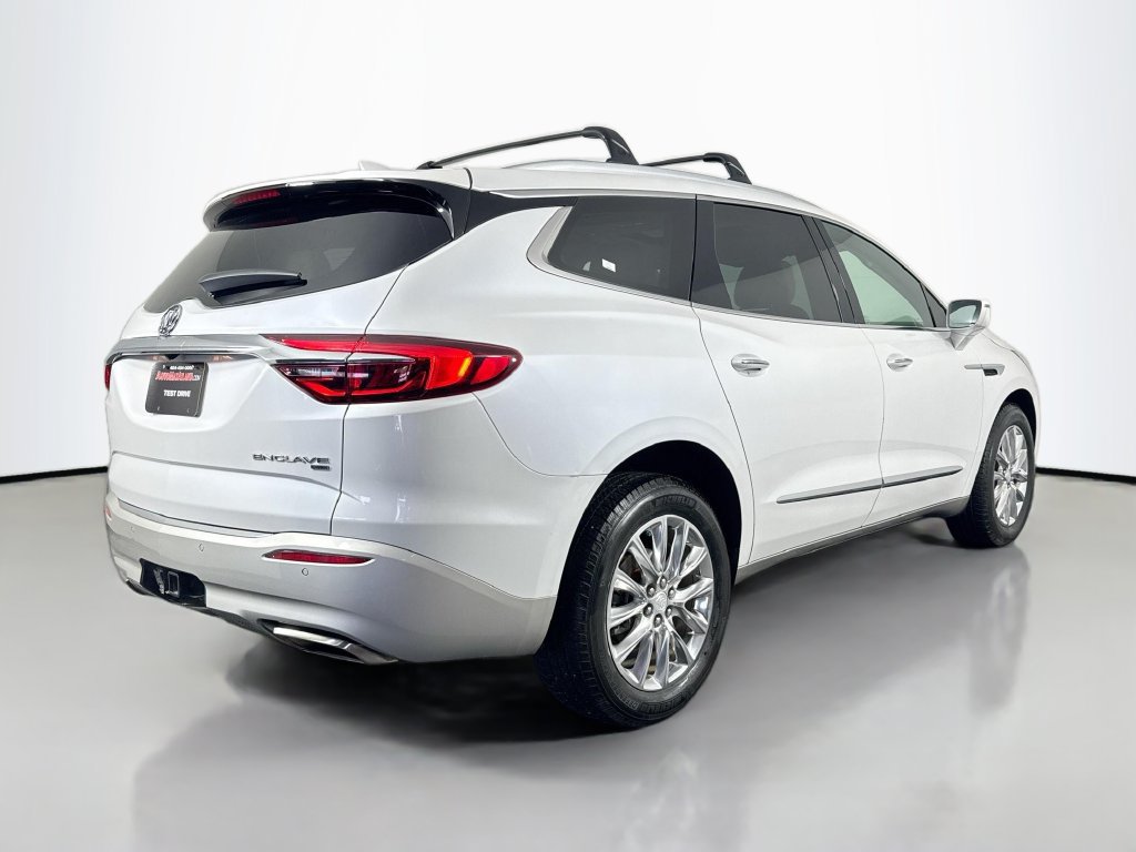 Used 2019 Buick Enclave Premium w/ Experience Buick Package AWD/4WD image 5